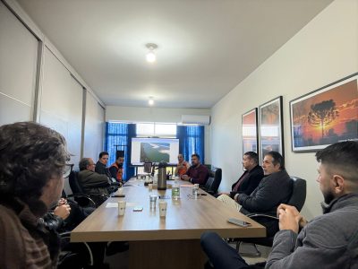 Reunião define ações para desassoreamento da barra do rio Araranguá