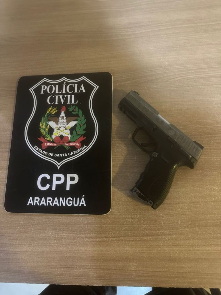Polícia Civil apreende replica de pistola usada em ameaças contra mulher gravida em Araranguá