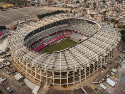 Seleção colombiana vence na estreia da copa com brilho de Luis Dias