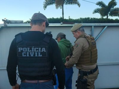 Policiais Civis e Militares prendem filho que agredia frequentemente a mãe em Meleiro