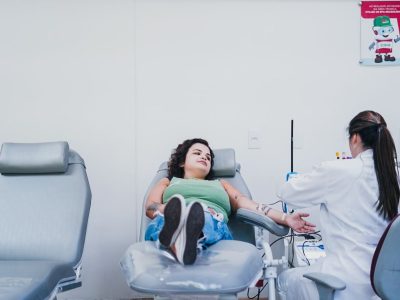 Junho Vermelho: Hemosc convida população a unir paixão por futebol e doação de sangue