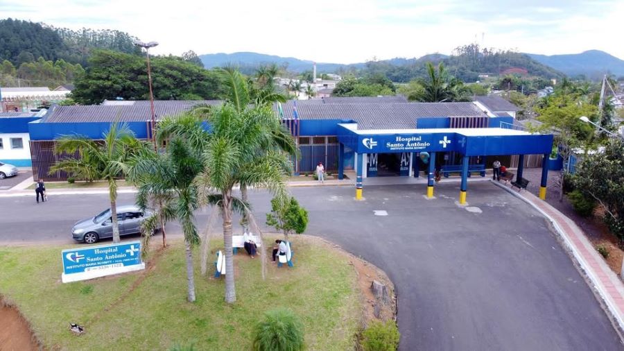 Idoso infartado é removido de Timbé do Sul para hospital de Sombrio