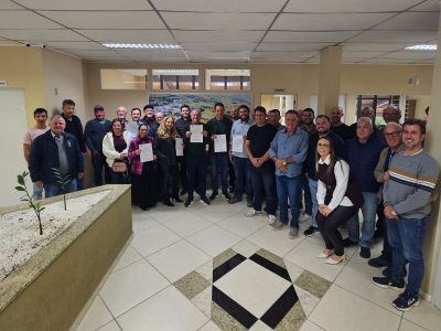 Forquilhinha assina novas ordens de serviço e garante r$ 14 milhões em investimentos
