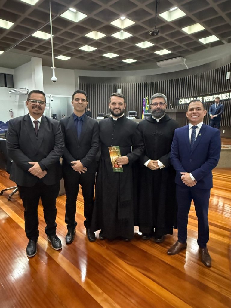 Padre Matheus Réus apresenta programação da 47ª Festa em Honra a São Cristóvão