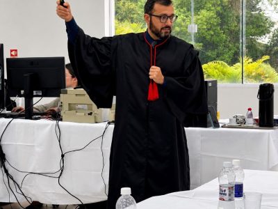 Homem que tentou matar a companheira na frente do filho é condenado a 14 anos de prisão em Meleiro