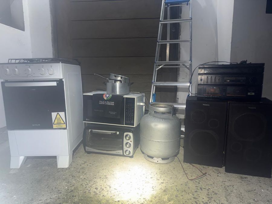 Polícia Militar prende trio acusado de receptação de objetos furtados no Arroio do Silva