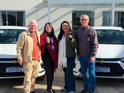 Secretaria de Desenvolvimento Social do Arroio do Silva recebe dois novos veículos 0 km