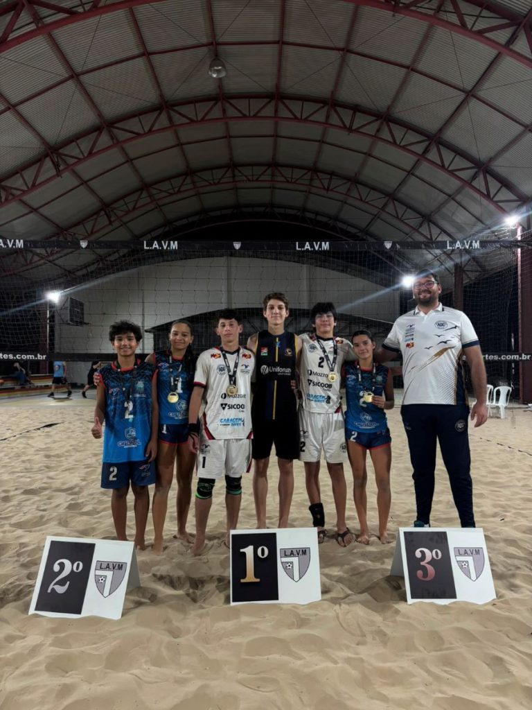 Vôlei de Praia da Gaivota brilha e conquista vitórias no Circuito LAVM e AMESC de Vôlei de Praia