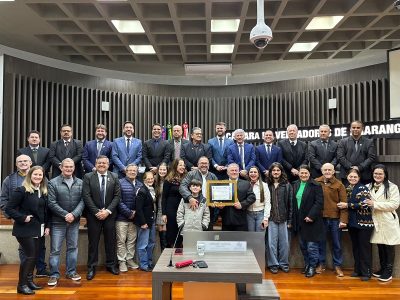 Câmara de Vereadores homenageia Aspekto Comunicação pelos 26 anos de atuação em Araranguá