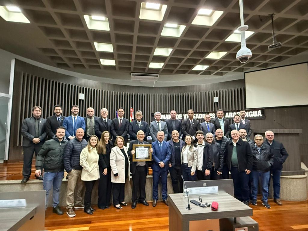 Câmara concede Título de Cidadão Honorário de Araranguá a Élcio Scaini