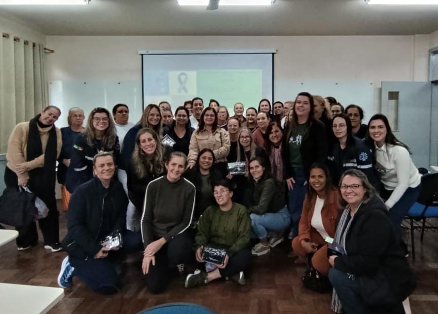 Secretaria de Saúde de Araranguá promove capacitação sobre manejo de doenças crônicas durante o Julho Verde