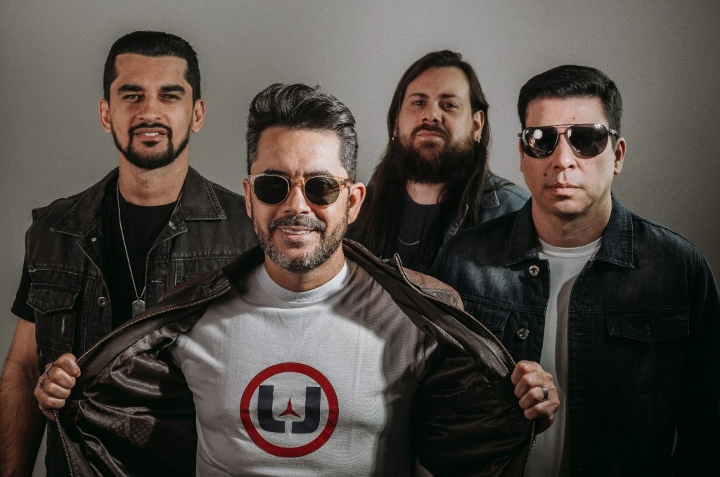 Dos anos 1980 aos 2000: Liga Joe amplia o conceito de flashback em show inédito em Criciúma