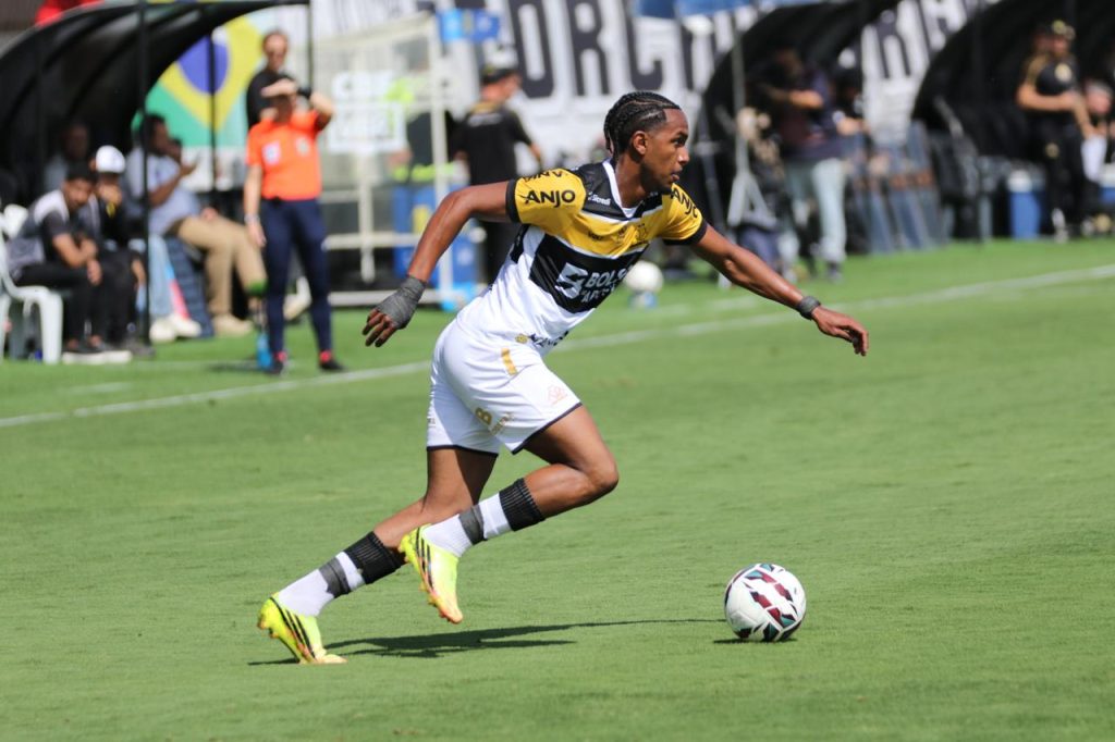 Após 15 jogos sem perder, Tigre é derrotado fora de casa