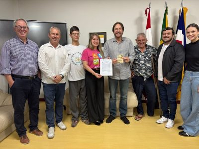 Adear apresenta demandas à administração e promove Café Colonial neste domingo