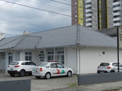 Corpo em decomposição é localizado em kitnet de Sombrio