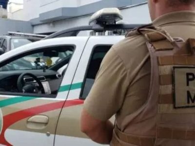 Polícia Militar prende homem por descumprimento de medida protetiva no Mato Alto e agressor de mulher em São João do Sul