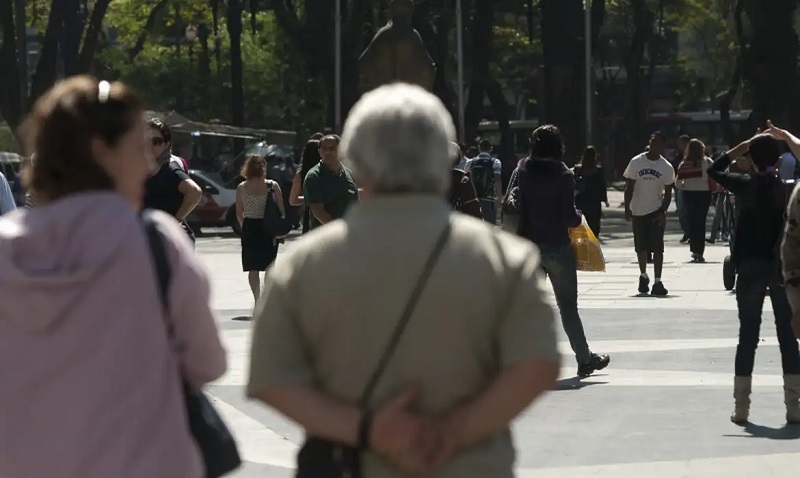 Para 81% dos brasileiros, é fundamental que candidato acredite em Deus