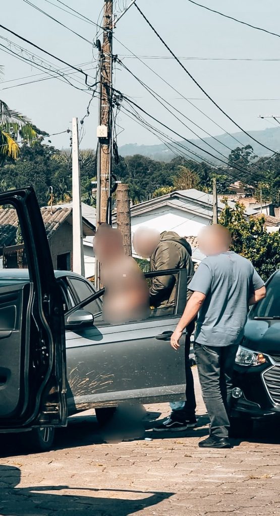 Nego Barriga continua preso e justiça determina exame mental