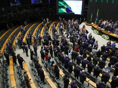 Câmara deve decidir sobre “taxa das blusinhas” nesta segunda