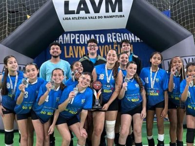 Balneário Arroio do Silva é vice-campeão regional no voleibol feminino