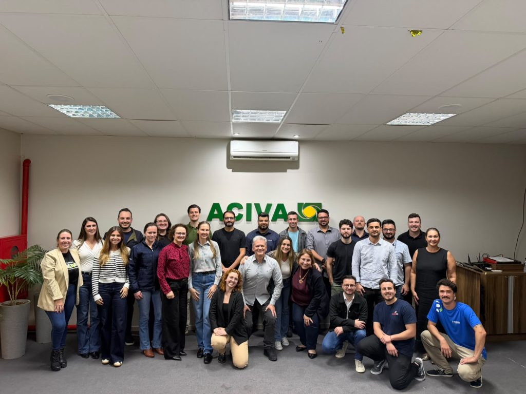 ACIVA encerra Jornada de Estratégia e Inteligência Empresarial com 60 horas de capacitação