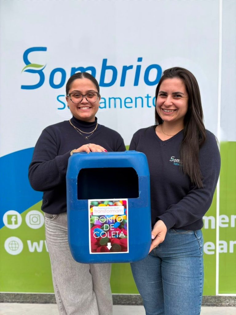 Sombrio e Gaivota Saneamento arrecadam tampinhas plásticas em apoio às APAEs