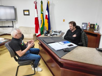 Diretor da Unesc Araranguá realiza visita institucional ao prefeito Cesar Cesa