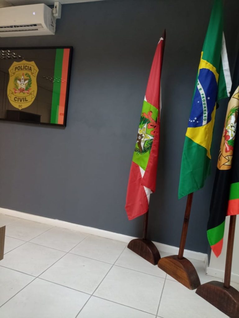 Polícia Civil prende homem por descumprimento de medida protetiva em Araranguá