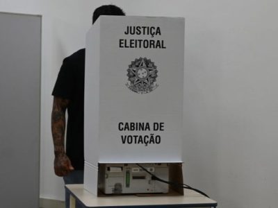 Eleições 2026: celular não poderá ser levado para a cabine de votação