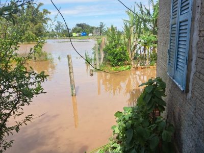 Quatro famílias serão retiradas de suas casas após Rio Araranguá atingir 2,62 metros