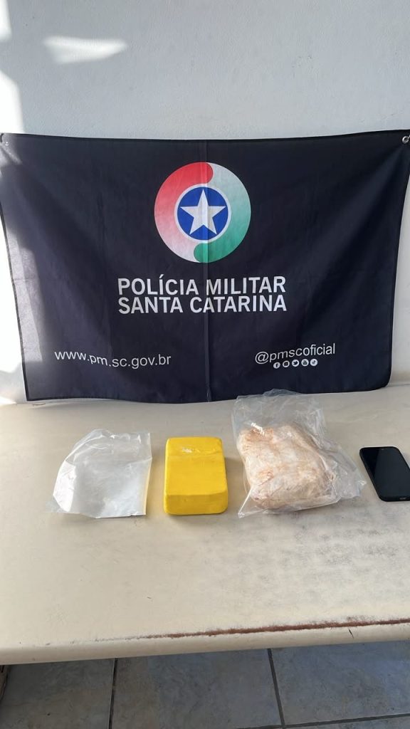 Polícia Militar prende traficante com mais de dois quilos de cocaína no interior de Balneário Gaivota