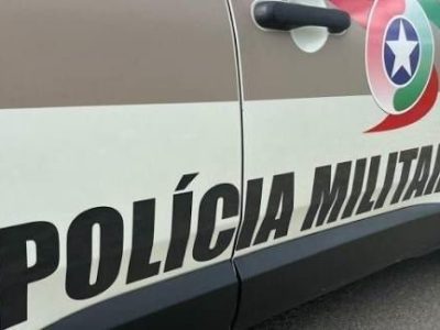 Polícia Militar prende homem que agrediu mulher e policial e, condutor embriagado que provocou colisão em Araranguá