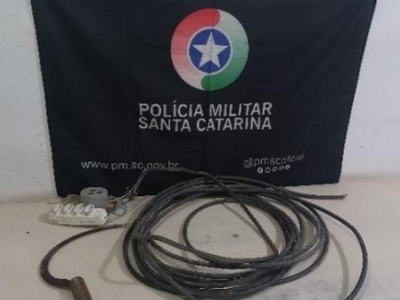 Autor de furto de fio elétrico é preso no Caverazinho em Araranguá