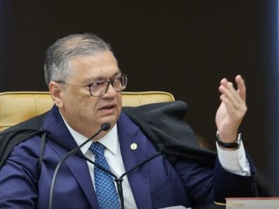 Flávio Dino pede vista de julgamento sobre Moraes e Mendonça, que fica sem previsão de retomada