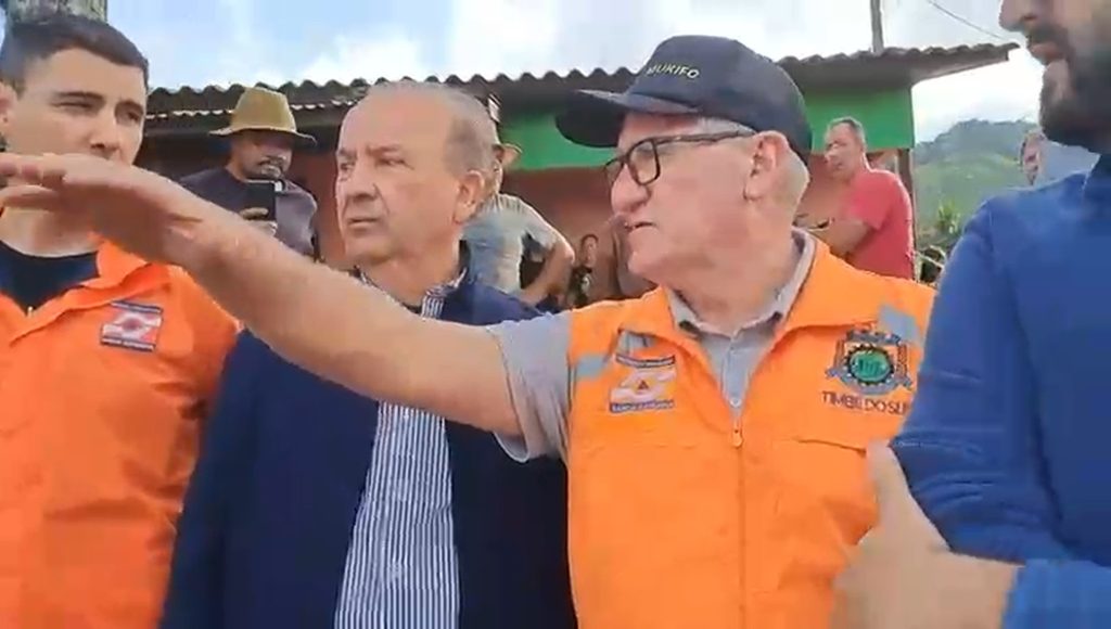 Chuva deixa rastro de destruição em Timbé do Sul; Saulo Machado registra cenário no local (VÍDEO)