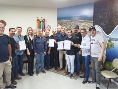 Balneário Gaivota avança com mais 1,4 km de pavimentação