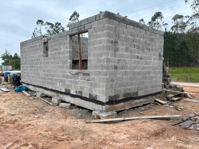 Casas do Programa Casa Catarina começam a ganhar paredes em Timbé do Sul