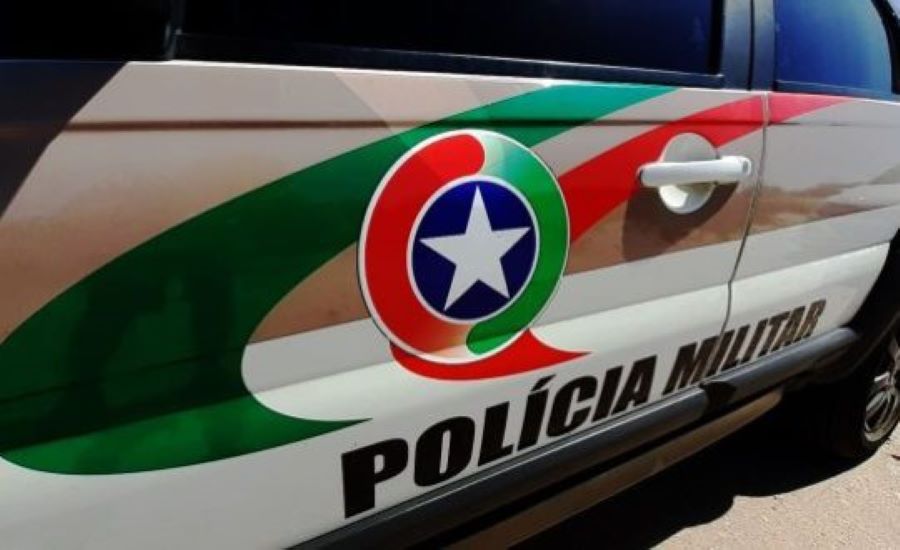PM prende homem por peculato em São João do Sul e acusado de homicídio em Praia Grande