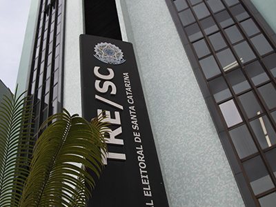 TRE-SC confirma cumprimento da decisão do STF e esclarece que urnas encerradas não serão reabertas