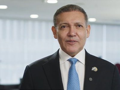 Eleição segue normal e sem sinal de interferência externa, diz Marques