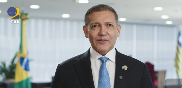Eleição segue normal e sem sinal de interferência externa, diz Marques