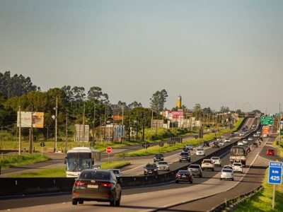 Feriado de Nossa Senhora Aparecida deve movimentar mais de 600 mil veículos na BR-101 Sul