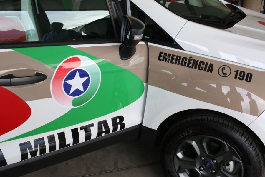 Homem com mandado de prisão é preso após manter e bebê em cárcere privado na Sanga da Toca