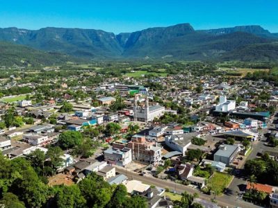 Prefeitura de Praia Grande desliga servidor após circulação de lista com boicote a estabelecimentos por posição política