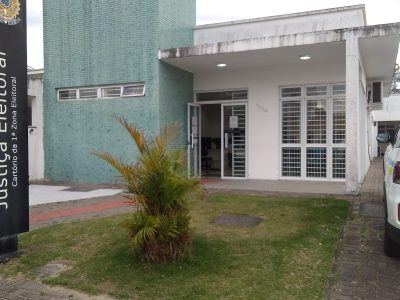 Técnico do Cartório Eleitoral de Araranguá explica procedimentos após decisão que prorrogou votação até as 19h