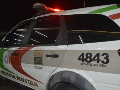 Homem é preso após agredir mulher, cunhado e, ameaçar enteada em Turvo