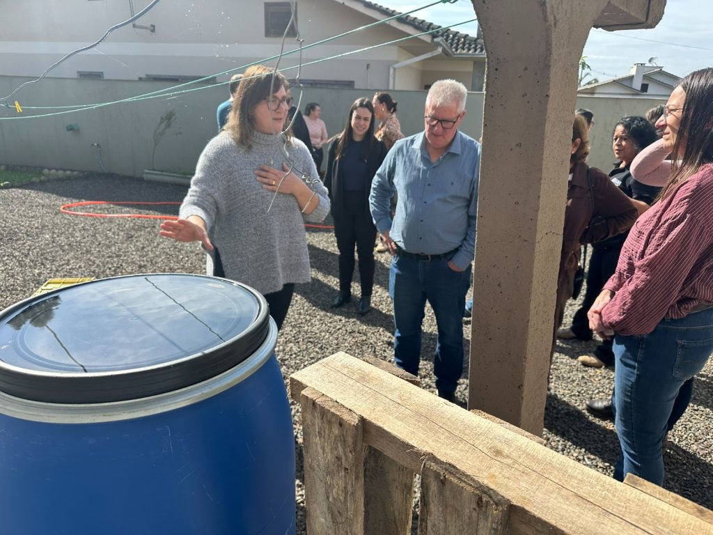 Pequenos gestos, grandes transformações: APAE de Timbé do Sul transforma reciclagem em cuidado e aprendizado